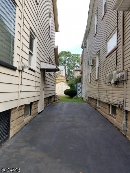55 E Almira St, Bloomfield, NJ 07003 photo 2
