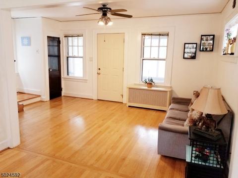 55 E Almira St, Bloomfield, NJ 07003 photo 6