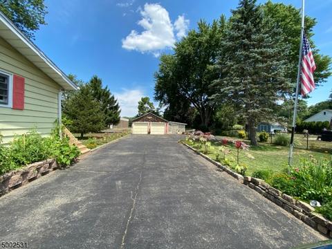 26 Maple Ave, Montville Twp., NJ 07058 photo 3