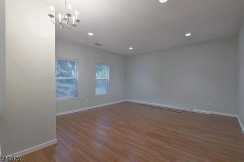 704 Brittany Dr, Wayne, NJ 07470 photo 11