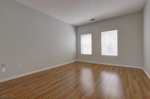 704 Brittany Dr, Wayne, NJ 07470 photo 18
