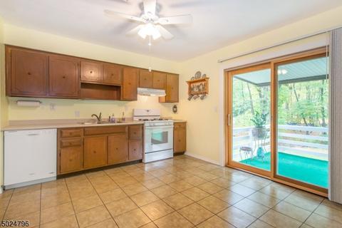 61 Beech Rd, Randolph, NJ 07869 photo 8