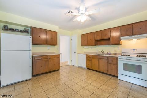 61 Beech Rd, Randolph, NJ 07869 photo 10