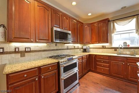 58 Atherton Ct, Wayne, NJ 07470 photo 9
