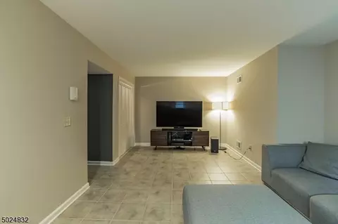712 Spooner Ave, Plainfield, NJ 07060 photo 6