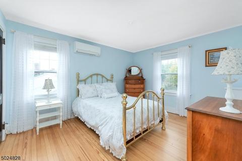 38 Dodd St, Montclair, NJ 07042 photo 8