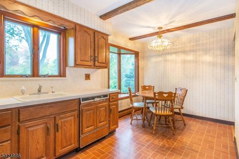 25 Dubel Rd, Wayne, NJ 07470 photo 9