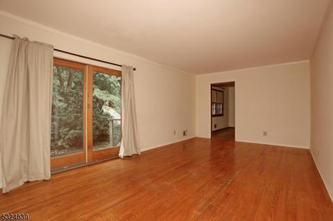 8 Mc Atee Ln, Wanaque, NJ 07465 photo 6