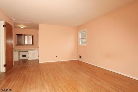 8 Mc Atee Ln, Wanaque, NJ 07465 photo 15