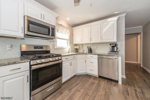 25 Cedar St, Cedar Grove, NJ 07009 photo 8