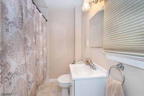 25 Cedar St, Cedar Grove, NJ 07009 photo 17