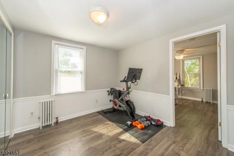 25 Cedar St, Cedar Grove, NJ 07009 photo 15
