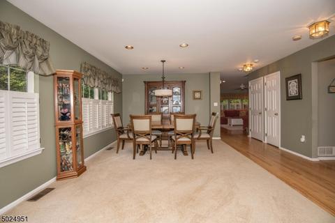 131 Rock Rd, Wayne, NJ 07470 photo 3