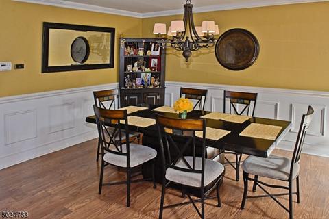 127 Bunker Hill Rd, Wayne, NJ 07470 photo 7