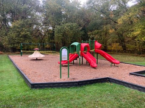 127 Bunker Hill Rd, Wayne, NJ 07470 photo 24