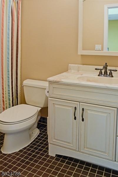 127 Bunker Hill Rd, Wayne, NJ 07470 photo 17