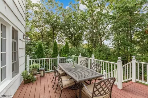 34 Little Wolf Rd, Summit, NJ 07901 photo 23
