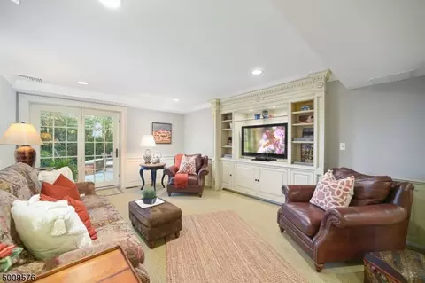 34 Little Wolf Rd, Summit, NJ 07901 photo 21