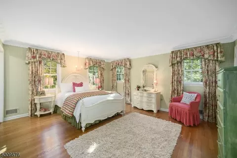 34 Little Wolf Rd, Summit, NJ 07901 photo 18