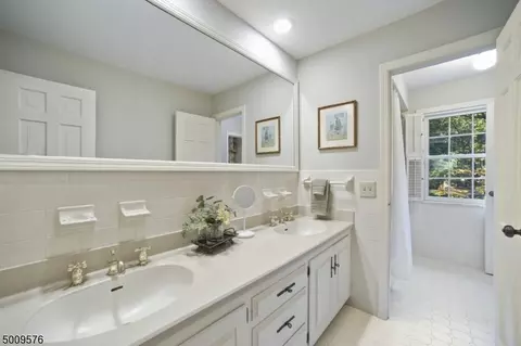 34 Little Wolf Rd, Summit, NJ 07901 photo 19
