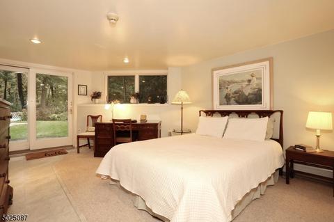 108 Oak Dr, Upper Saddle River, NJ 07458 photo 20