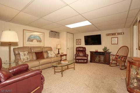 108 Oak Dr, Upper Saddle River, NJ 07458 photo 19