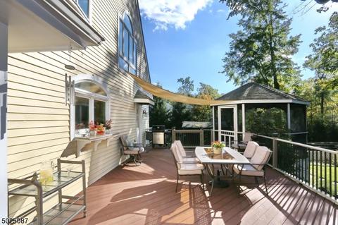 108 Oak Dr, Upper Saddle River, NJ 07458 photo 23