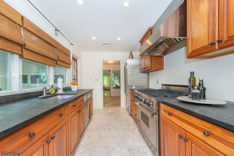 76 Beech Ave, Berkeley Heights, NJ 07922 photo 11