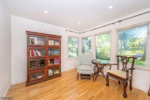 76 Beech Ave, Berkeley Heights, NJ 07922 photo 5
