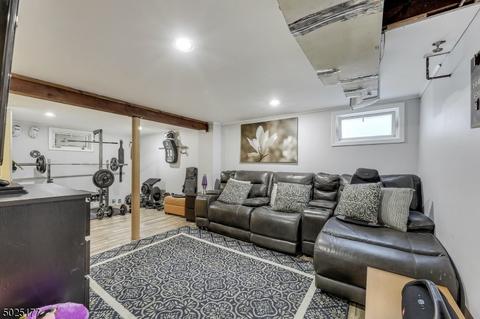 60 Hillcrest Dr, Wayne, NJ 07470 photo 19