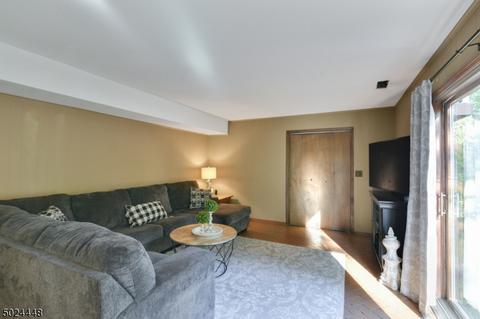 23 Abbott Rd, Wayne, NJ 07470 photo 8
