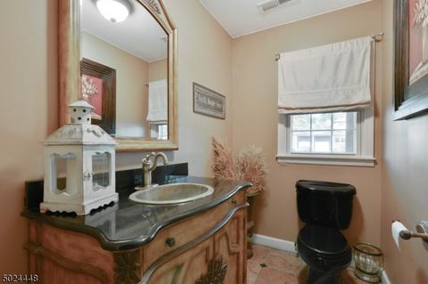 23 Abbott Rd, Wayne, NJ 07470 photo 11