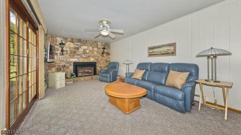 48 Kossuth Pl, Wayne, NJ 07470 photo 9