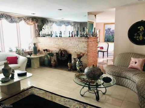 120 Jackson Ave, Wayne, NJ 07470 photo 12
