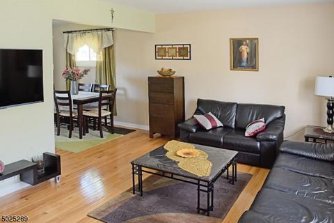 241 Perry St, Dover, NJ 07801 photo 11
