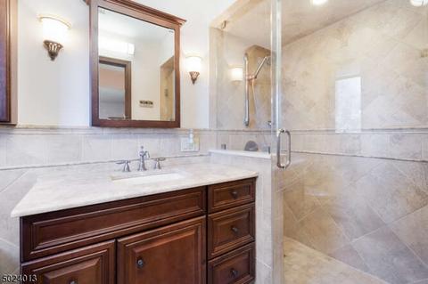 35 Benjamin Dr, Springfield, NJ 07081 photo 12