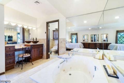 35 Benjamin Dr, Springfield, NJ 07081 photo 11