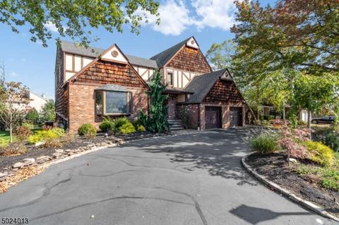 35 Benjamin Dr, Springfield, NJ 07081 photo 1