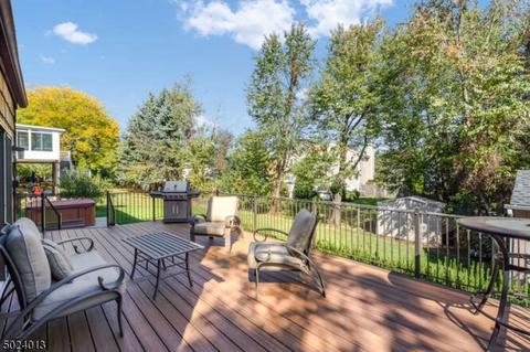 35 Benjamin Dr, Springfield, NJ 07081 photo 17