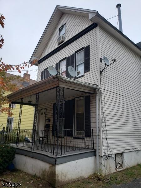 324-26 E 6th St, Plainfield, NJ 07060 photo 2