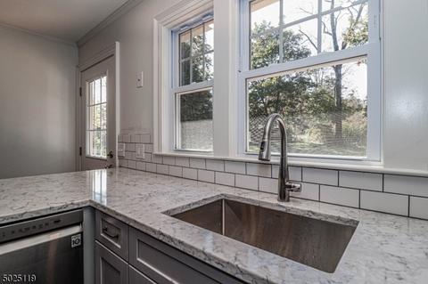 4 Iris Ln, Randolph, NJ 07869 photo 5
