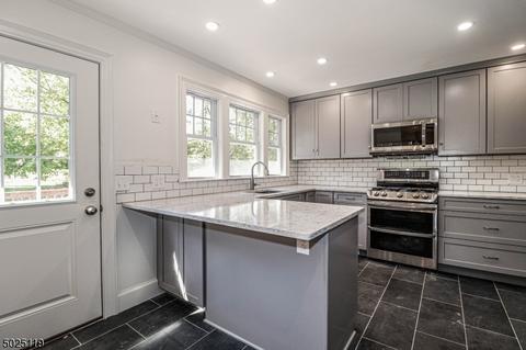 4 Iris Ln, Randolph, NJ 07869 photo 7