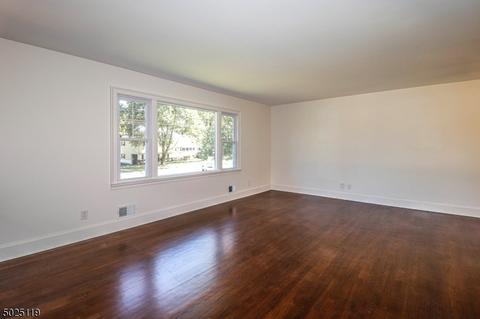 4 Iris Ln, Randolph, NJ 07869 photo 11