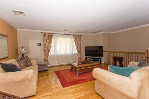 16 Brookside Dr, Mount Olive Twp., NJ 07828 photo 9