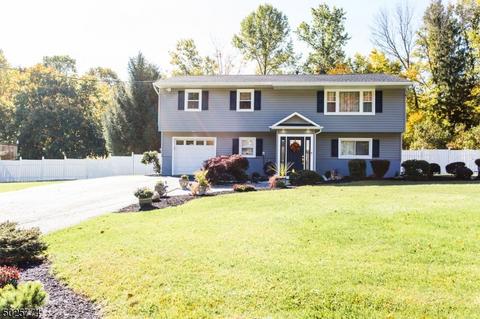 16 Brookside Dr, Mount Olive Twp., NJ 07828 photo 2