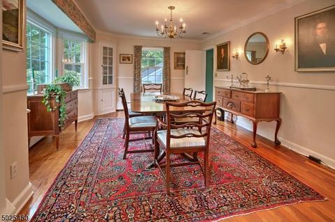 115 Willow Dr, Bedminster, NJ 07921 photo 5