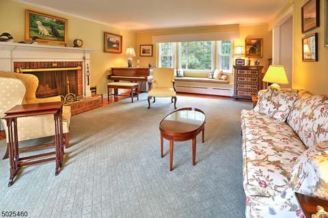 115 Willow Dr, Bedminster, NJ 07921 photo 4