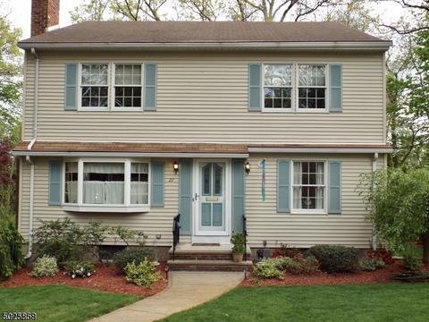 27 Cedar Pl, Wayne, NJ 07470 photo 2