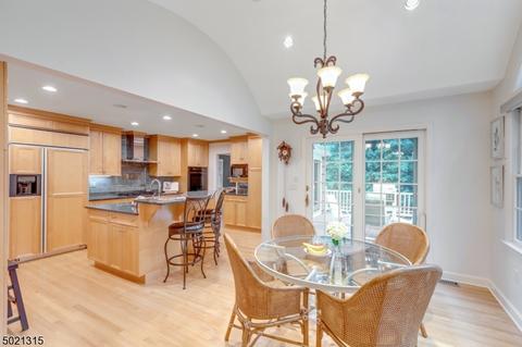 74 Rotary Dr, Summit, NJ 07901 photo 6