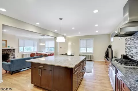 47 Myrtle Ave, Millburn, NJ 07041 photo 7